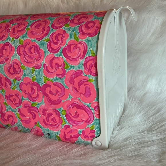 Hand Painted Floral Flowers Mailbox - Picture 7 of 7